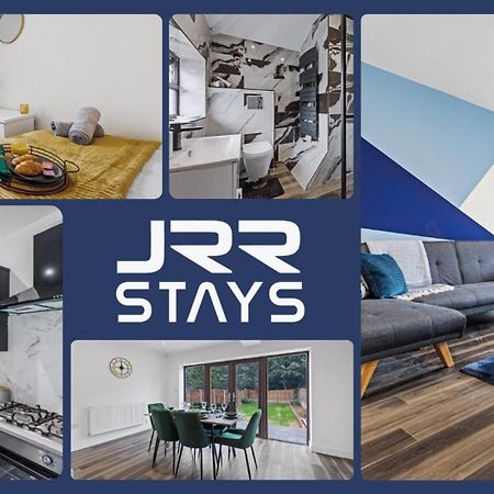 Walsall - 4 Bedroom House, Wi-Fi, Garden , Sleeps 8 - Jrr Stays Bescot Exteriér fotografie